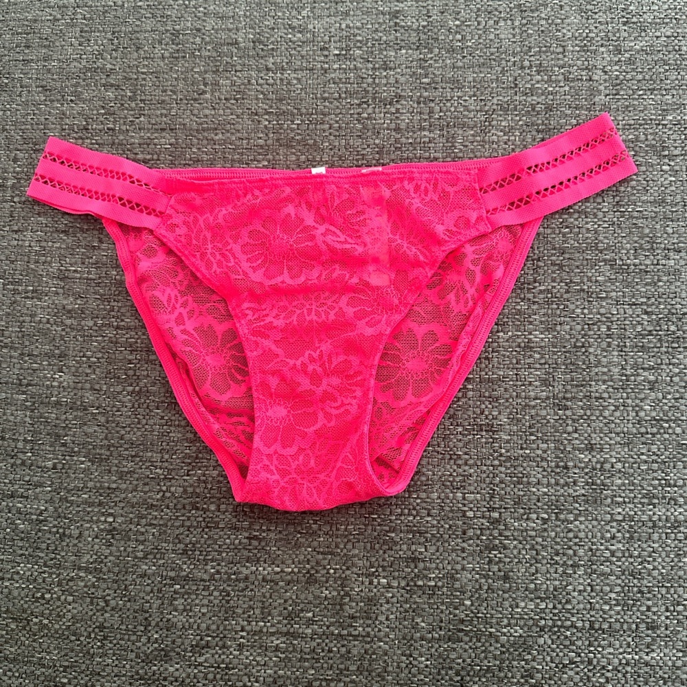 PINK Victoria’s Secret Extra Low Rise Bikini